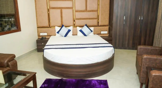 Люкс Hotel Ludhiana Regency