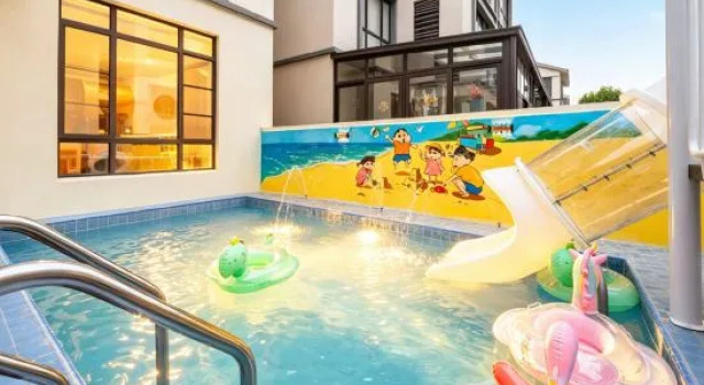 Tongyue Family Homestay with Pool Courtyard (Shanghai Jinshan North Station), Varaa Hotelli Shanghai Shanghai