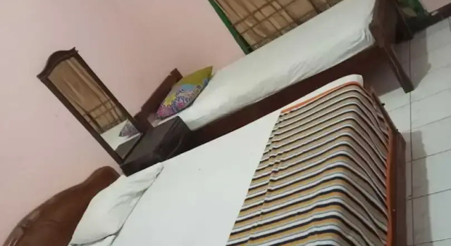Standard Familie Zimmer Hotel Tirtonadi Permai