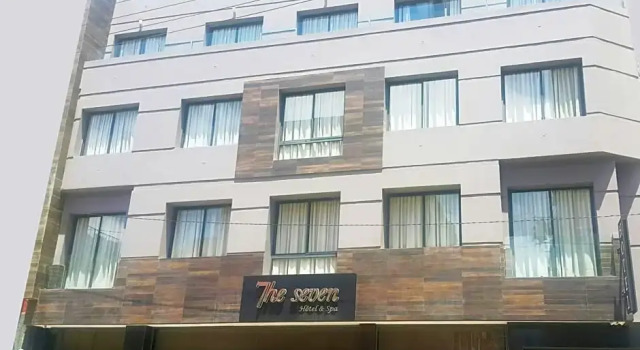 Номер Standard The Seven Hotel