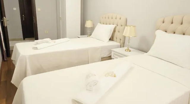 Апартаменты Luxury с 3 комнатами с видом на город Golden Homes