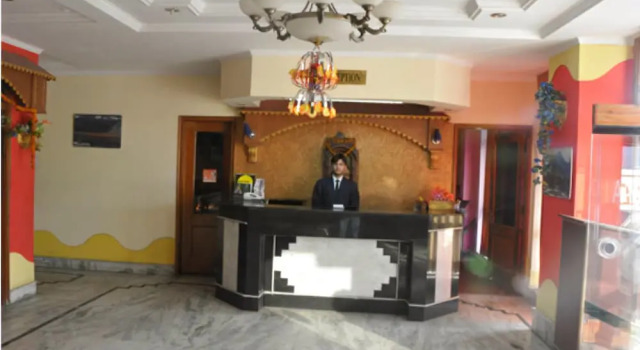 Hotel Aashirwad, Забронировать Отель Отели Катра с парковкой, Парковка