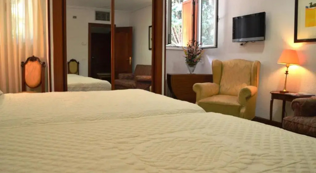 Семейный номер Standard Hotel Museo Los Infantes
