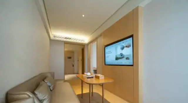 Люкс Ji Hotel Kuitun Wusu Street Yipinhui