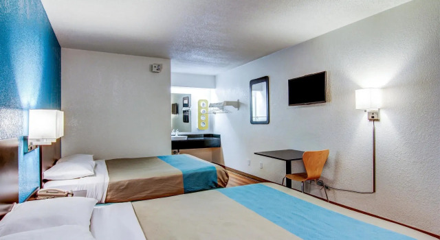 Red Roof Inn St Louis - Florissant, Reserva ahora Hotel Florissant Misuri