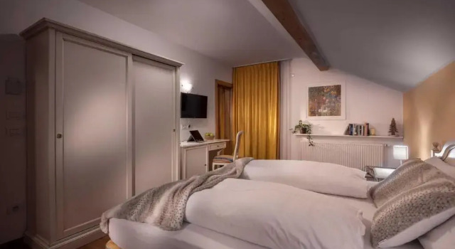 Семейный номер Standard с балконом Hotel Bad Salomonsbrunn