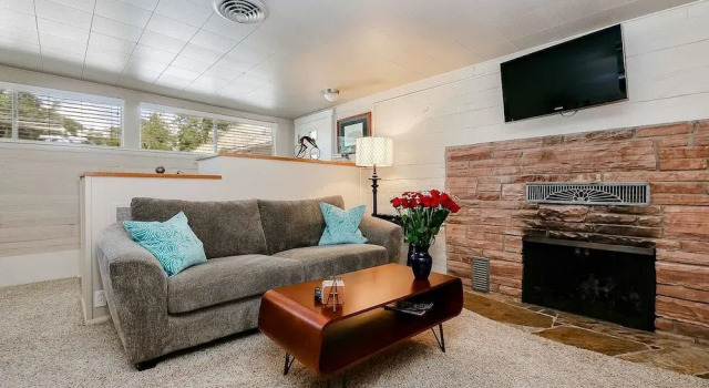 Boise Hillside Suites