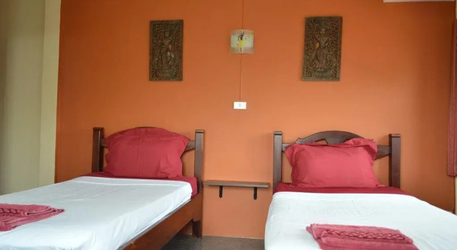 La paillote Guest house, Book Guesthouse Ban Phe Rayong Province