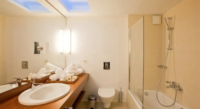 Номер Superior с балконом и с видом на воду Alimounda Mare Hotel