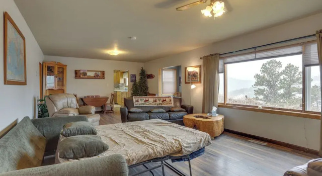 Classic Mountain Home, Half Mi to Main Street