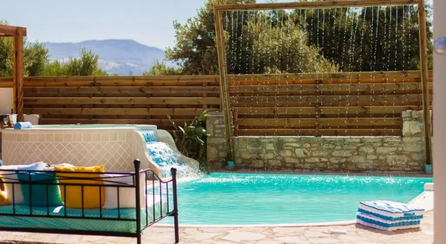 Aestas Residence, Refined Summer Retreat with Pool, By ThinkVilla, Забронировать Отель Скалета Центральный Крит