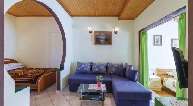 Awesome Apartment in Vodnjan With 2 Bedrooms and Outdoor Swimming Pool, Reserva ahora Apartamento Hoteles en Vodnjan con piscina, Piscina