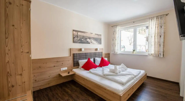 Bergerhof Alpin Lodge, Book Hotel Neukirchen am Grossvenediger Wildkogel Arena