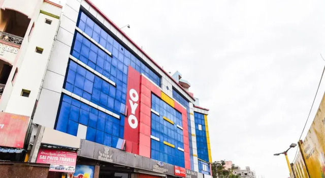 Oyo Flagship 41595 Gayatri Grand, Rezervovat Hotel Hotely v Andhra Pradesh s parkováním, Parkování