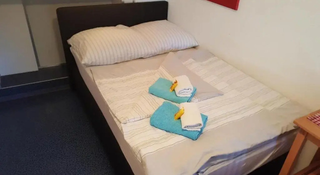Hostel Villa Viva, Book Villa Hotels in Vorarlberg with Parking, Parking