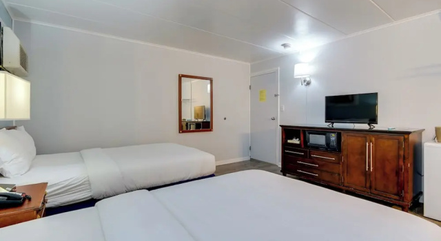 Номер Standard с видом на улицу Rideau Oceanfront Motel