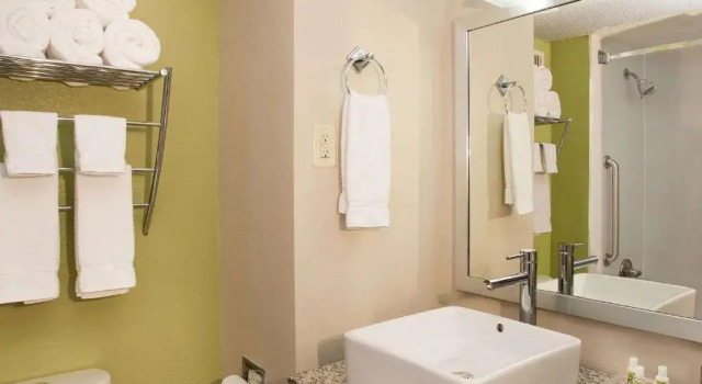 Люкс 17 West Hotel, Ascend Hotel Collection