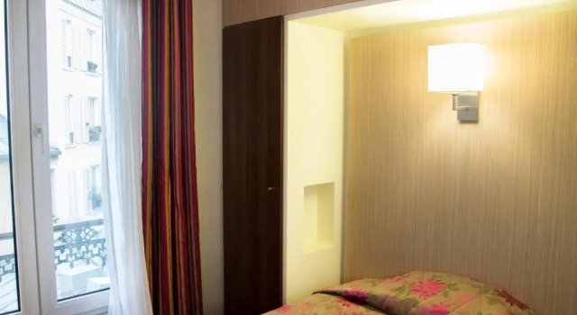 Одноместный номер Comfort Hotel Terminus Montparnasse