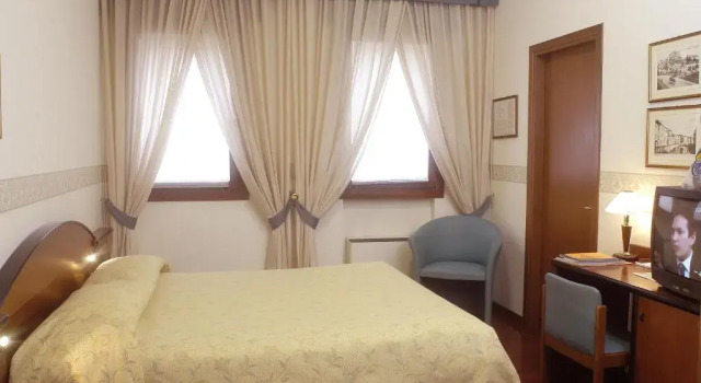Двухместный номер Standard Hotel Sagittario