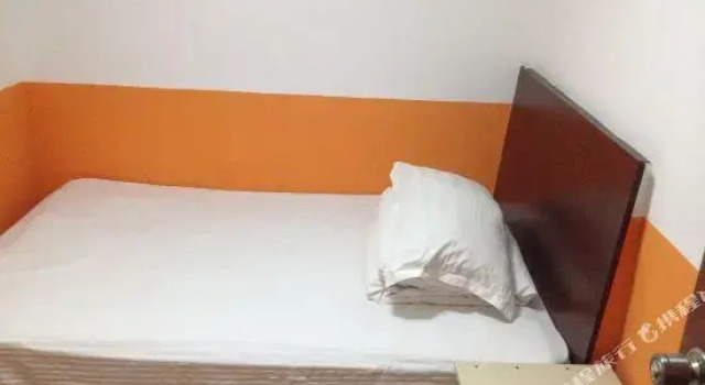 Camera Standard Junlijia Hostel
