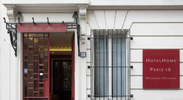 HotelHome Paris 16