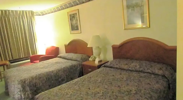 Номер Deluxe Travel Inn & Suites