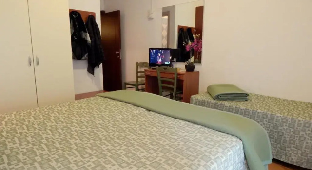 Трёхместный номер Standard с балконом Hotel Il Gabbiano