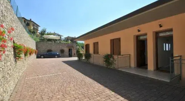 Residence Mirabel, Забронировать Отель Тиньяле озеро Гарда