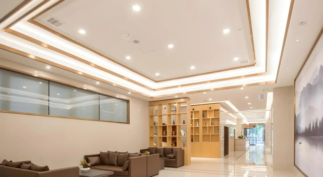 GreenTree Inn Hefei Binhu District Hangzhou Road Expressway Times Square, Rezerwuj Hotel Hotele 3-gwiazdkowe w Luogang, 3*