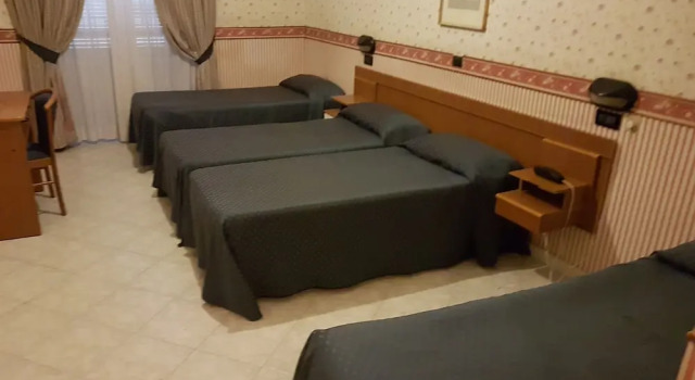 Трёхместный номер Hotel Demetra Capitolina