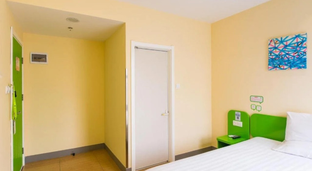 Hi Inn Shnghai Minhang Jiaotong University, Varaa Hotelli Minhang 