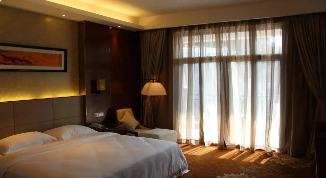 Country Garden Holiday Hotel Guiyang, Rezervați Hotel Huaxi 