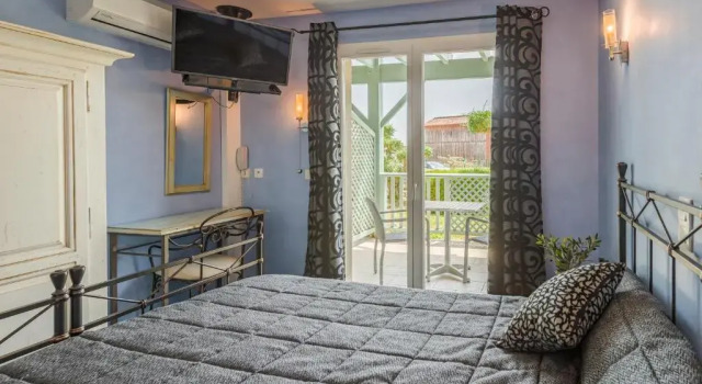 Трёхместный номер Standard Hôtel Minvielle - Résidence Les Oliviers