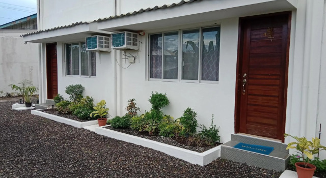 Bernis Hostel, Réserver Auberge de jeunesse Moalboal Cebu