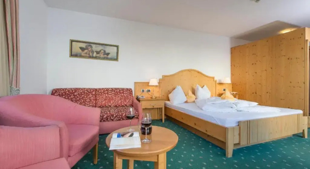 Номер Superior Aparthotel KRONPLATZ Luxury House