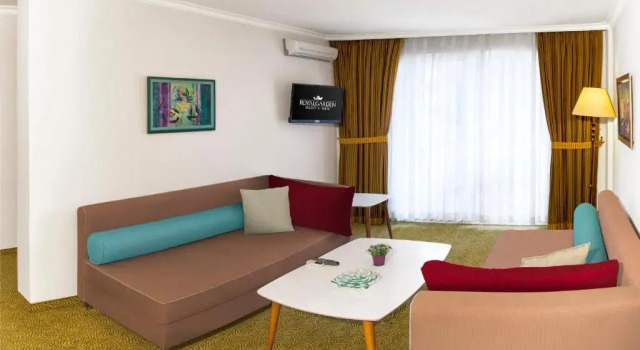 Номер Семейный Royal Garden Beach Hotel