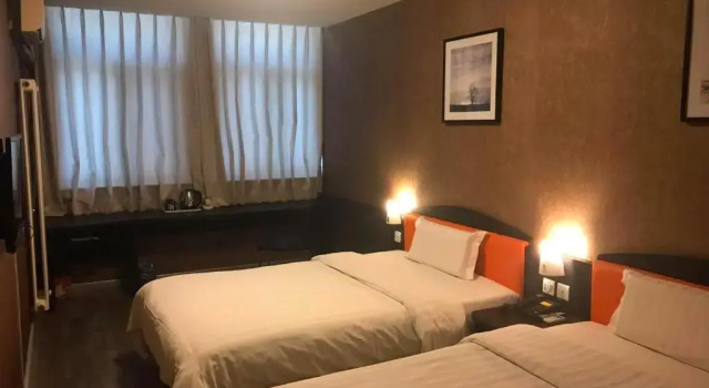 Двухместный номер Business 7 Days Inn Qingdao Liaoyang West Road Carrefour