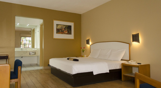 Hotel Colonial Mexicali, Varaa Hotelli Hotellit Mexicali aamiaisella, Aamiainen
