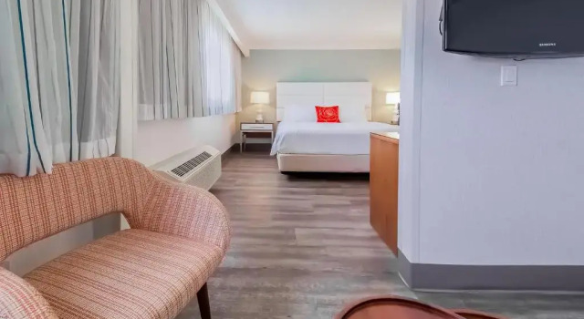 Двухместный люкс Deluxe Pasadena Rose & Crown Hotel