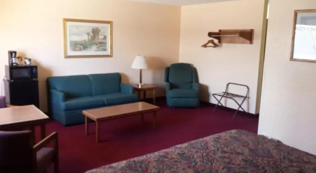 Suite Motel 6 Deming, NM