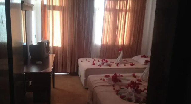 Номер Standard с балконом El Paso Hotel
