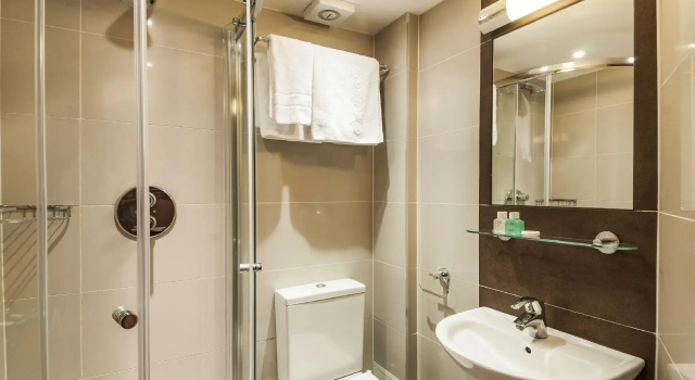 Одноместный номер Standard Grand Concerto Hotel