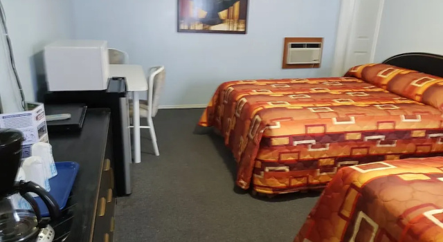 Четырёхместный номер Standard Countryside Inn