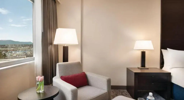 Номер Standard Radisson Hotel Vancouver Airport
