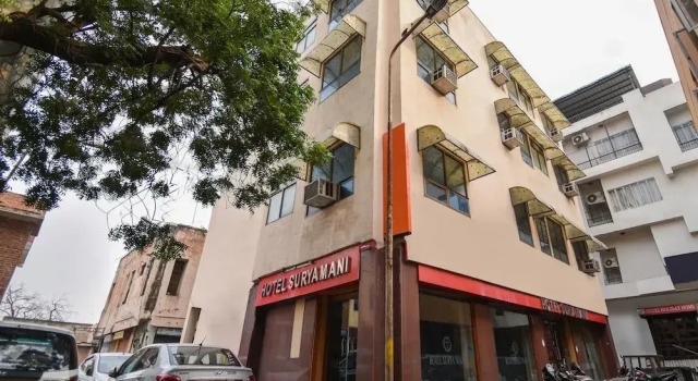 OYO 14067 Hotel Suryamani