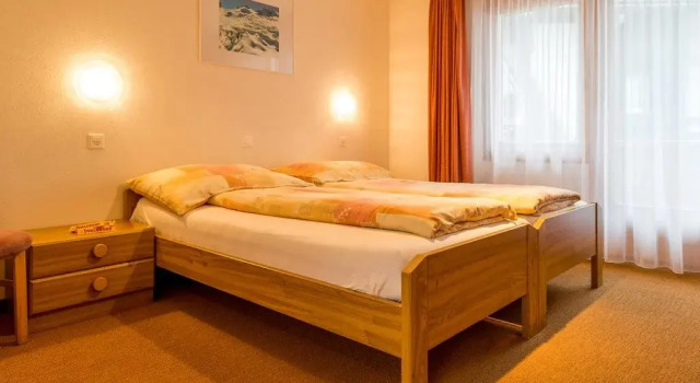 Haus Alpenglück, Reservar Hotel Saas-Fee Saastal