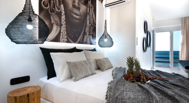 Люкс Deluxe Portara Seaside Luxury Suites