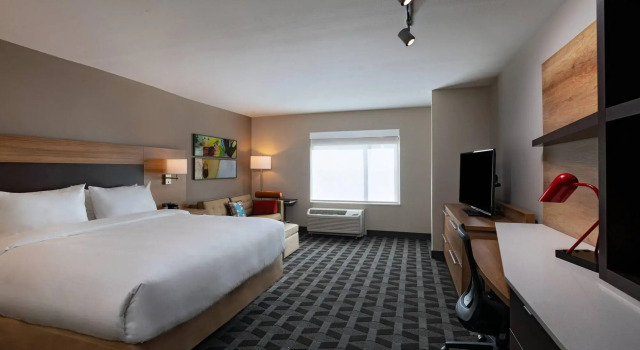 TownePlace Suites by Marriott San Antonio Northwest at The RIM