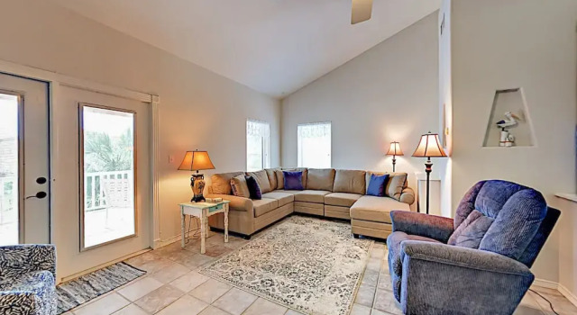 E Acapulco Unit #A - 3 Br Townhouse, Rezerwuj Hotel Hotele w Padre Island z parkingiem, Parking