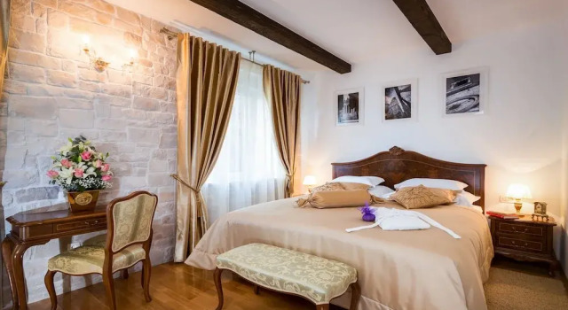 Двухместный номер Premium с балконом и с видом на город Priska Heritage Rooms